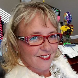 Meet your Posher, Anita